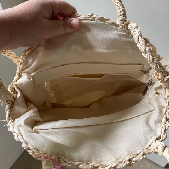 Beige Purse - Picture 3 of 4